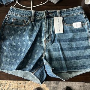 Old navy patriotic shorts
